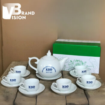 bo-am-chen-su-trang-in-logo-cong-doan-cong-ty-xdd-textile-dang-buoi-lua-2