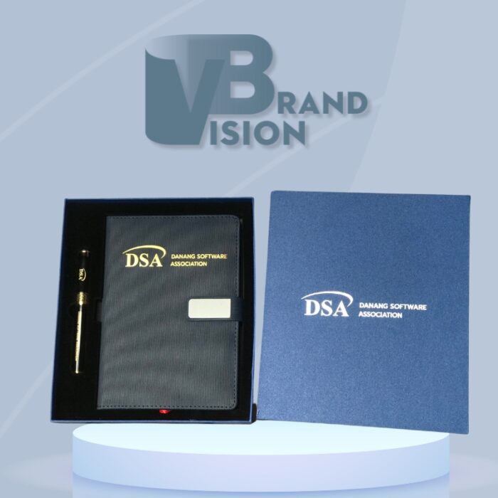 bo-giftset-qua-tang-in-logo-danang-software-association-so-da-va-but-ky-gs-13-7