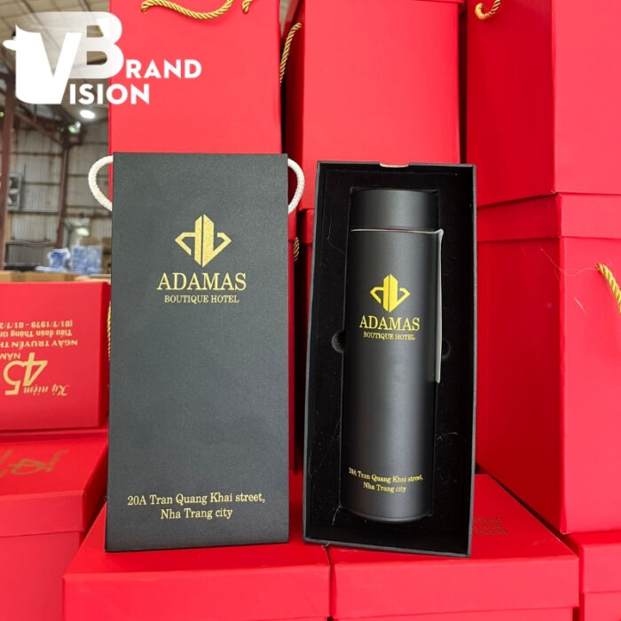 binh-giu-nhiet-hien-thi-nhiet-do-in-logo-adamas-hotel (7) binh-giu-nhiet-hien-thi-nhiet-do-in-logo-adamas-hotel-7