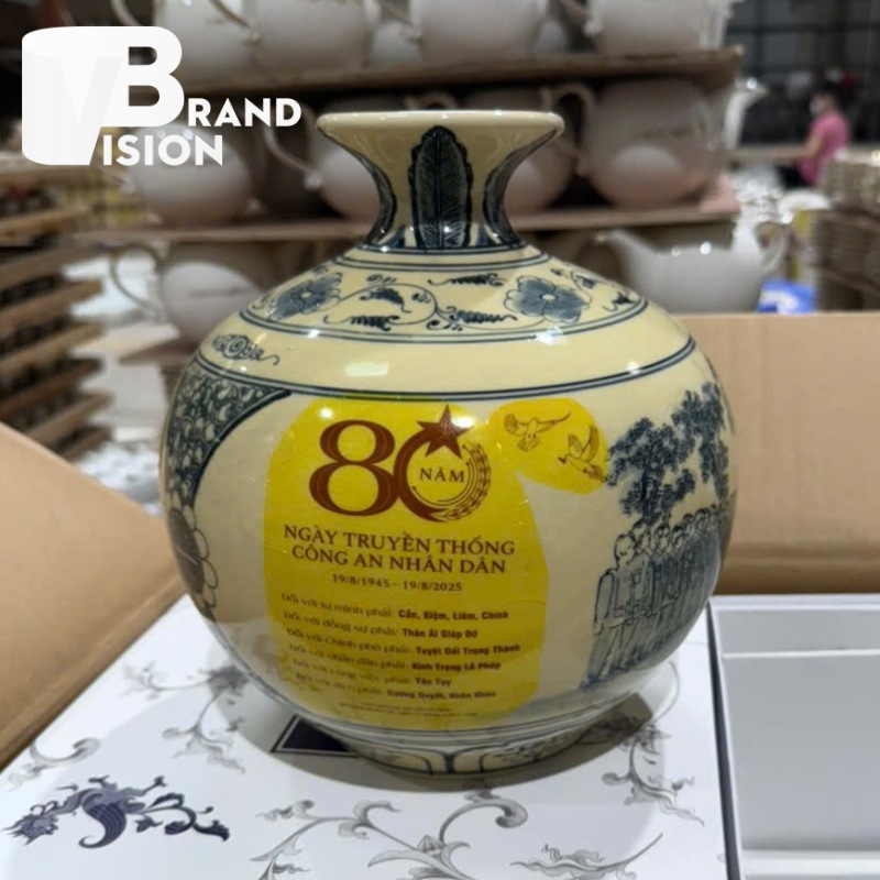 Bình hút lộc kỷ niệm 80 năm ngày truyền thống CAND