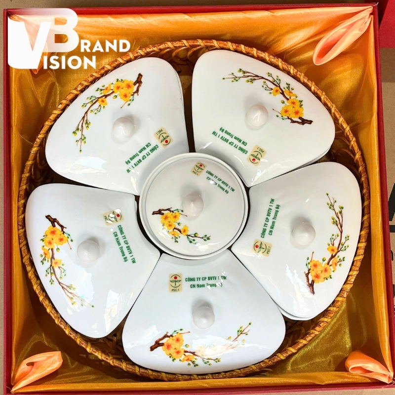 khay-mut-su-in-logo-qua-tang-doanh-nghiep