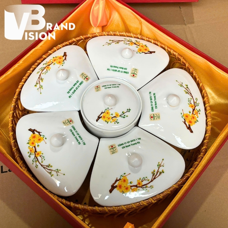 khay-mut-su-in-logo-qua-tang-doanh-nghiep