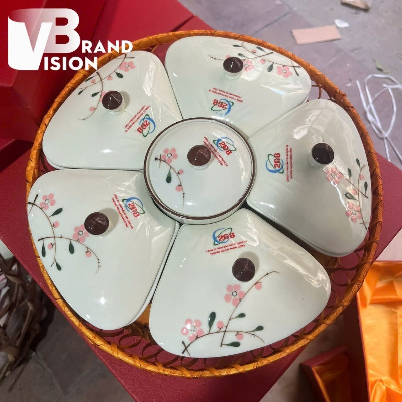 khay-mut-su-in-logo-qua-tang-doanh-nghiep