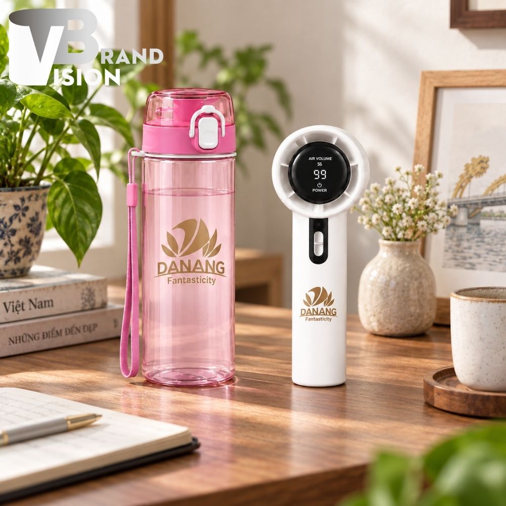 Set Quà Tặng Quạt Điện Cầm Tay Và Bình Nước Nhựa In Logo