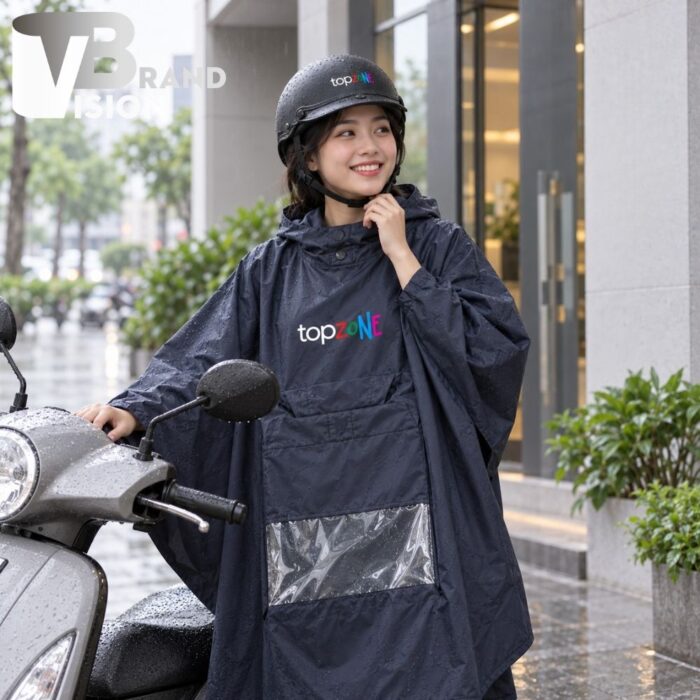 Set quà tặng mũ bảo hiểm và áo mưa in logo